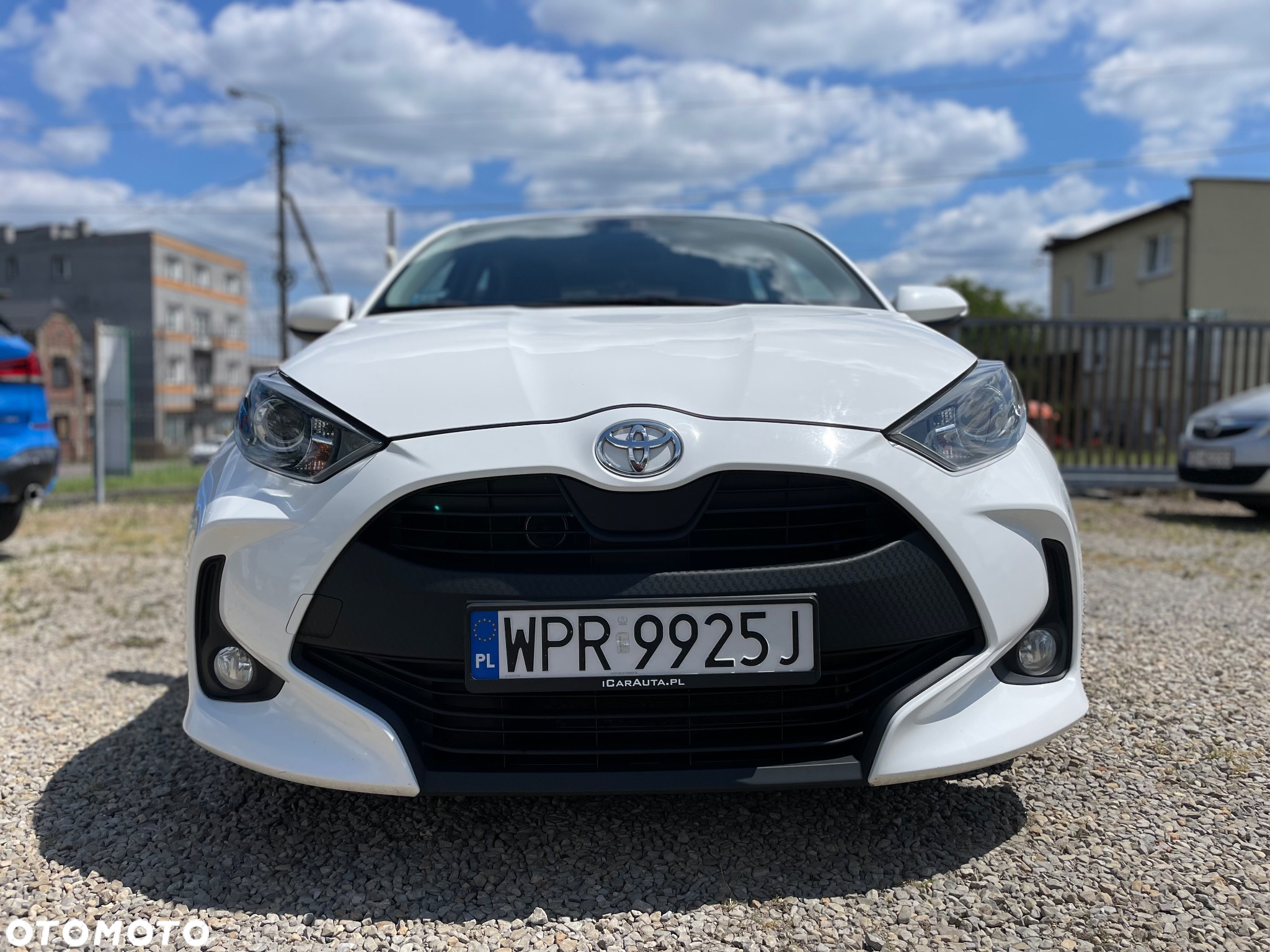 Toyota Yaris 1.5 Comfort - 2