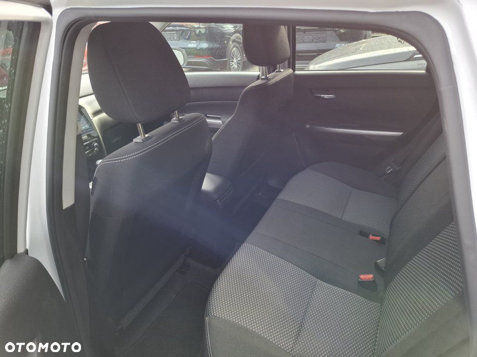 Suzuki Vitara - 5