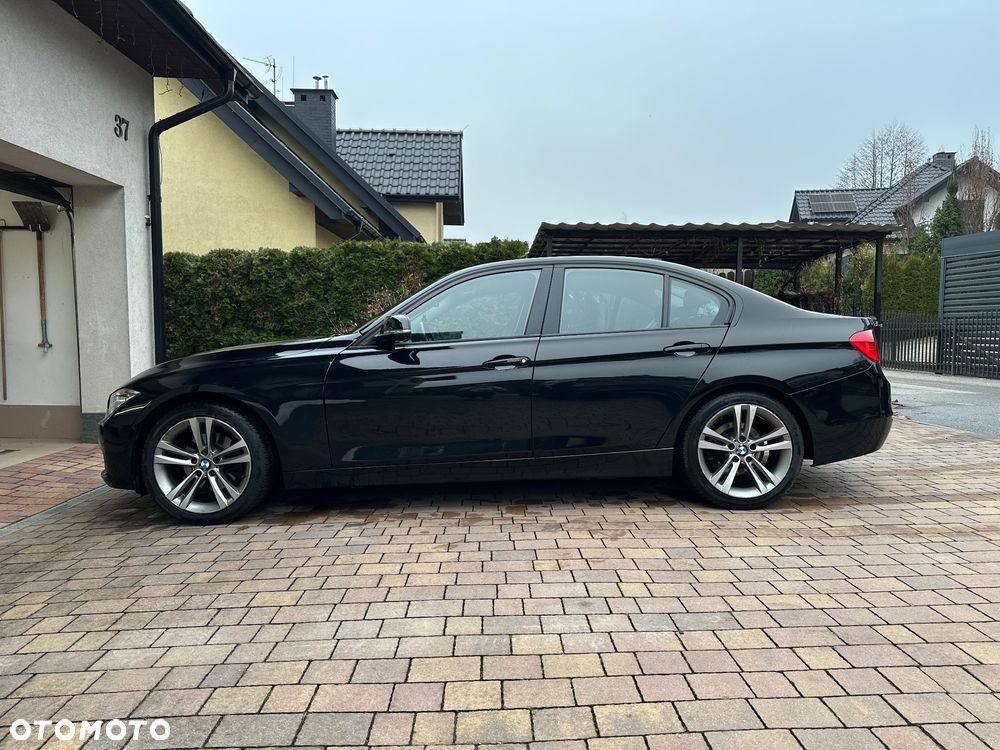 BMW Seria 3 320d DPF Edition Sport - 7