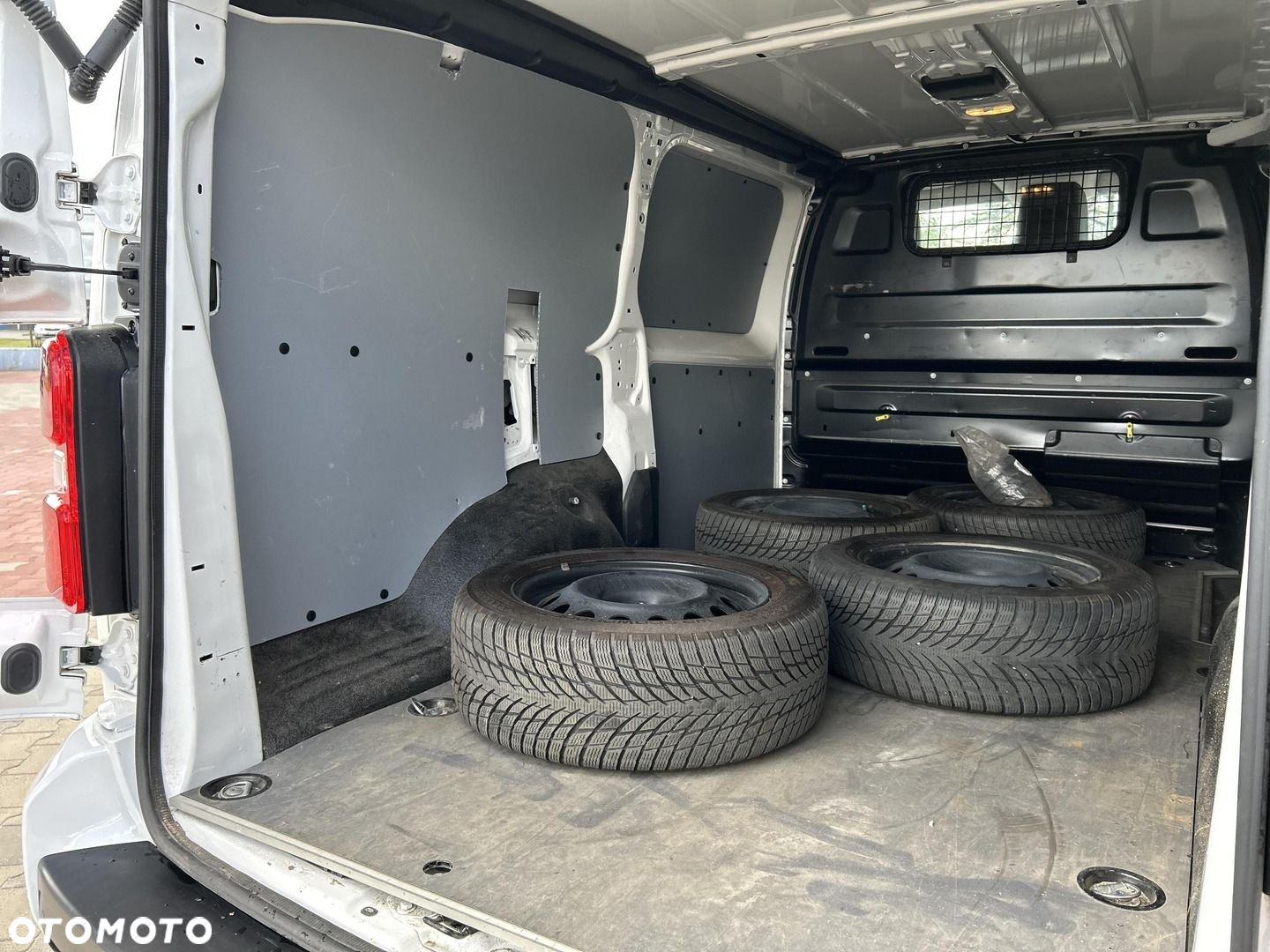 Toyota PROACE - 11