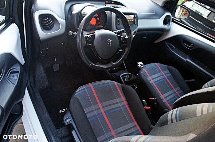 Peugeot 108 - 17