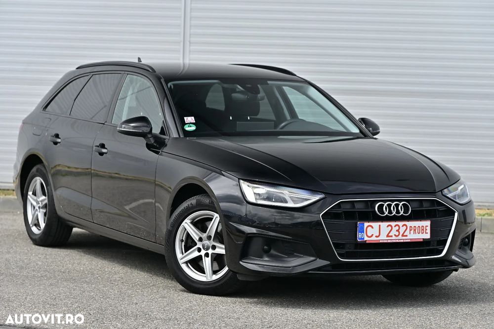 Audi A4 Avant 30 TDI S tronic - 2