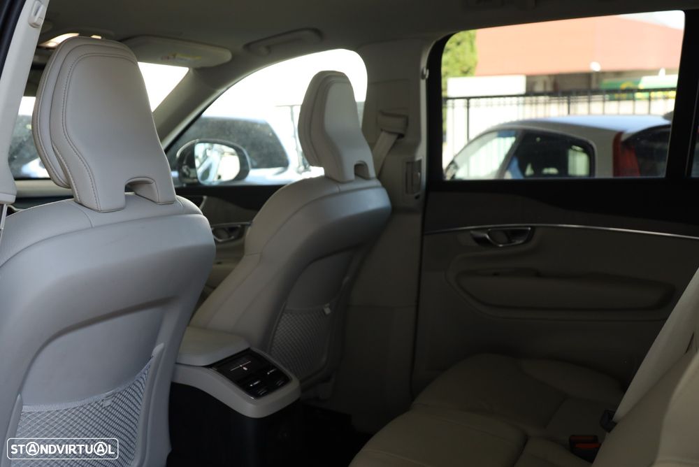 Volvo XC 90 2.0 T8 PHEV Core AWD - 16
