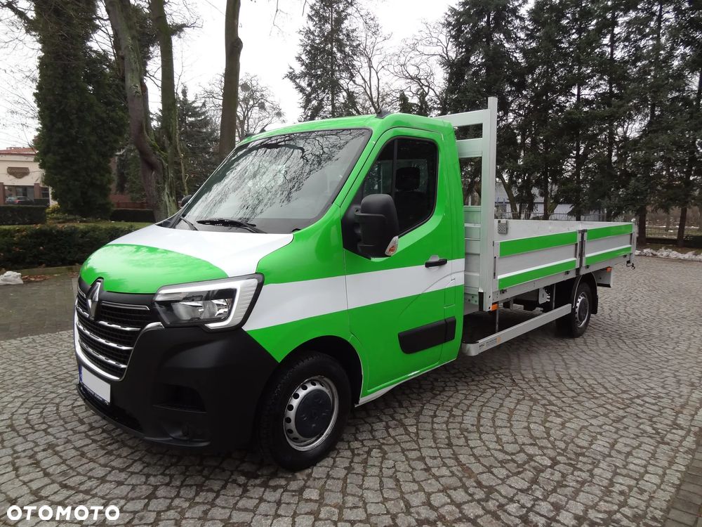 Renault Master Skrzynia 4,0m 2021r - 1