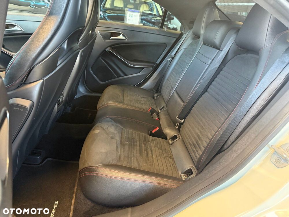 Mercedes-Benz CLA - 11