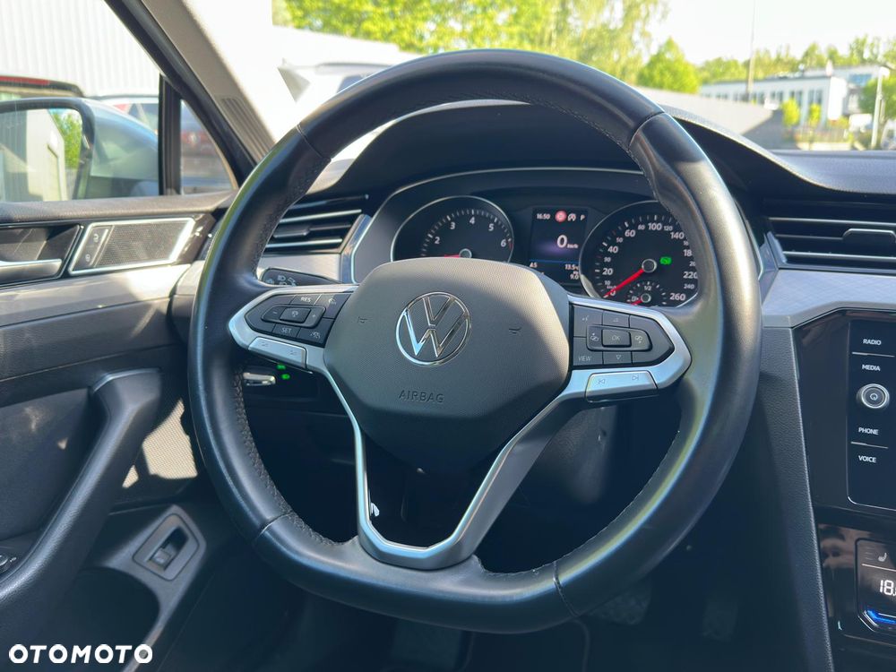 Volkswagen Passat 1.5 TSI EVO Business DSG - 13