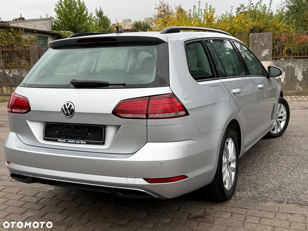 Volkswagen Golf 2.0 TDI BlueMotion Technology DSG Highline - 5