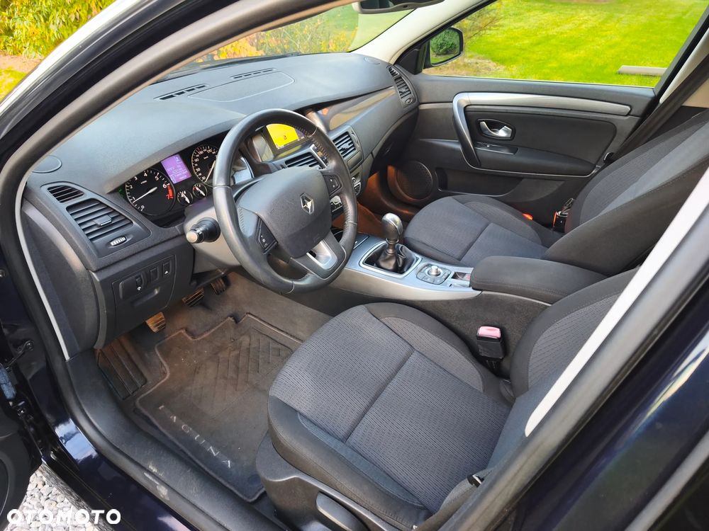 Renault Laguna - 18