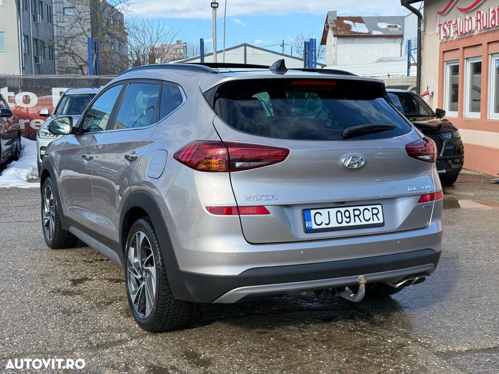 Hyundai Tucson 2.0 CRDI 4WD 8AT Luxury - 5