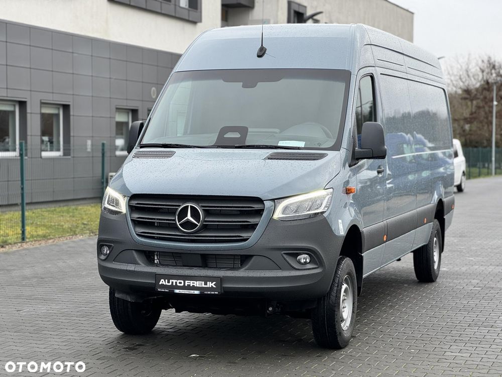 Mercedes-Benz Sprinter - 4