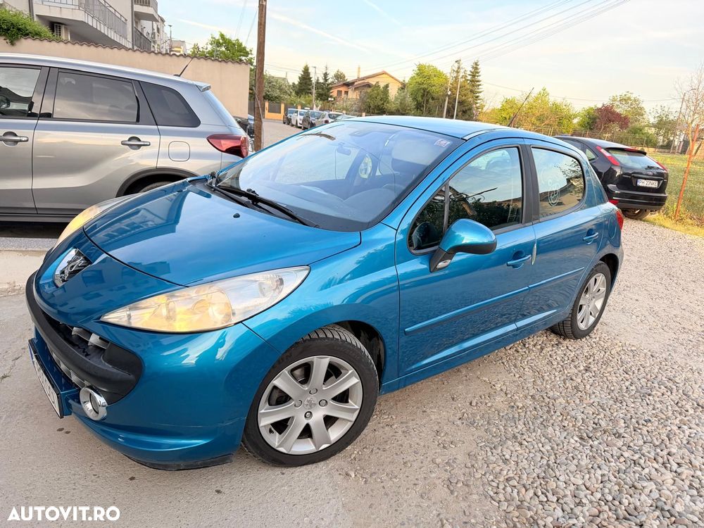 Peugeot 207 110 Sport - 6