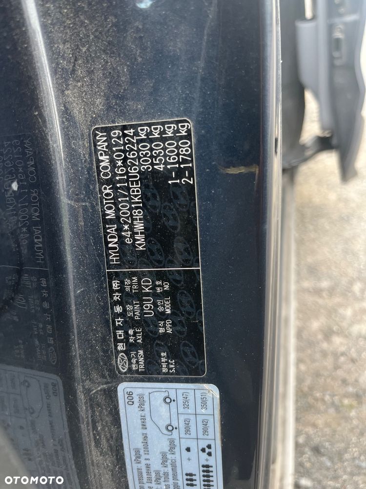 Hyundai H-1 ver-2-5-crdi-travel-trend - 6