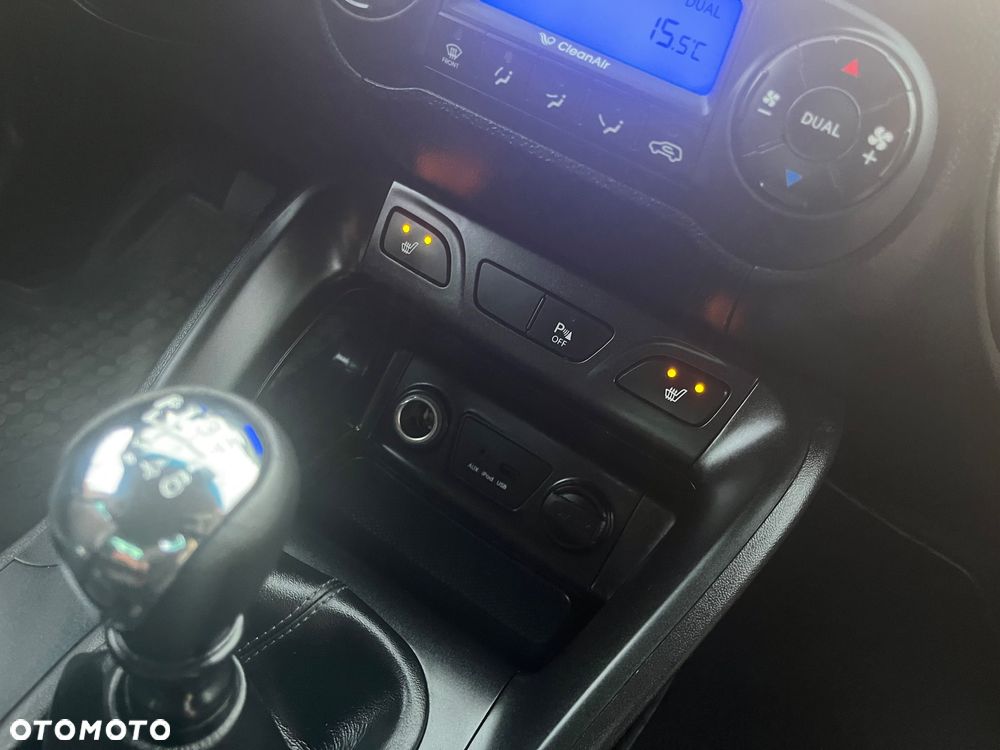 Hyundai ix35 1.6 GDI Premium 2WD - 17