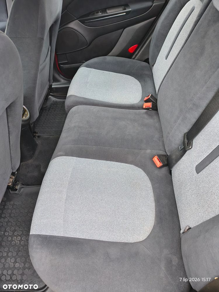 Fiat Bravo 1.9 Multijet Active - 12