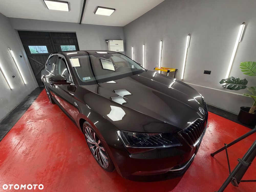 Skoda Superb 2.0 TDI 4x4 L&K DSG - 5