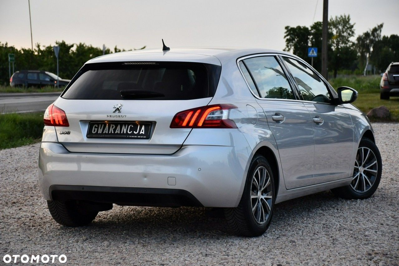 Peugeot 308 - 21