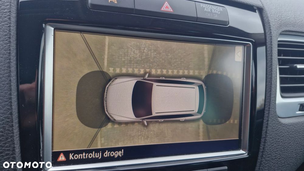 Volkswagen Touareg 3.0 V6 TDI BMT - 11