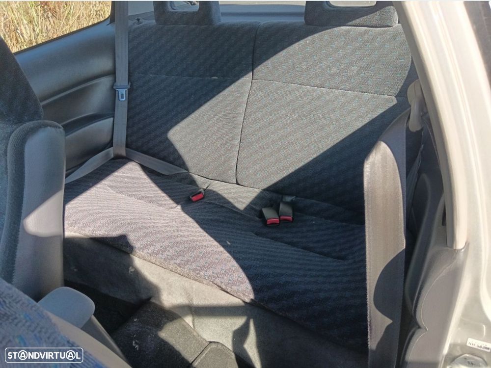 Honda Civic 1.4i S - 5