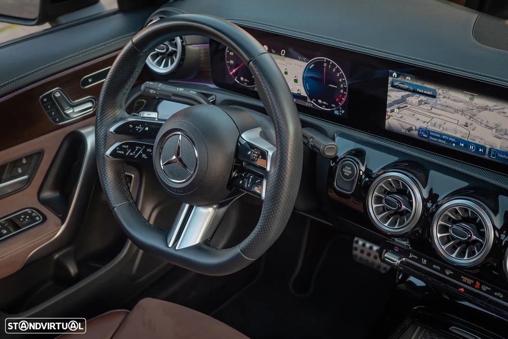 Mercedes-Benz CLA 250 e AMG Line - 11