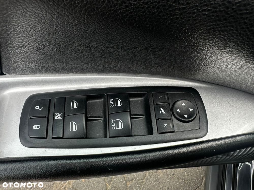 Fiat Freemont 2.0 Multijet Black Code AWD - 8