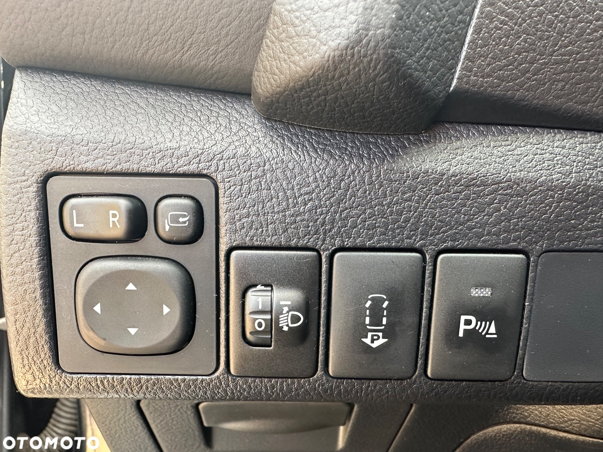 Toyota Auris 1.8 VVT-i Hybrid Automatik Touring Sports Free Style - 29