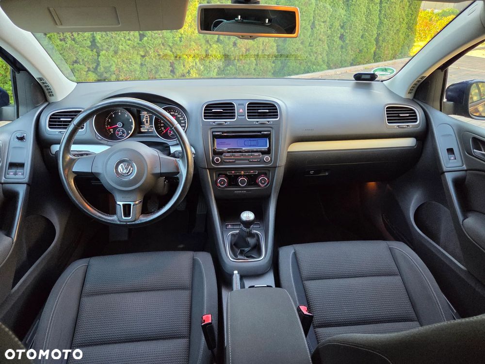 Volkswagen Golf 1.2 TSI BMT Trendline - 12