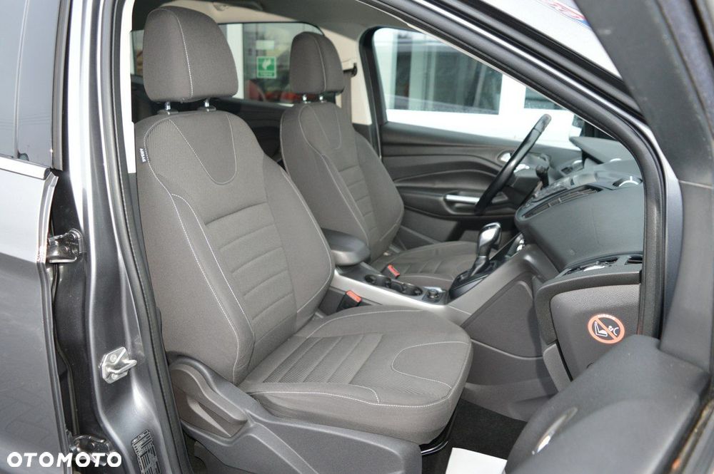 Ford Kuga - 26