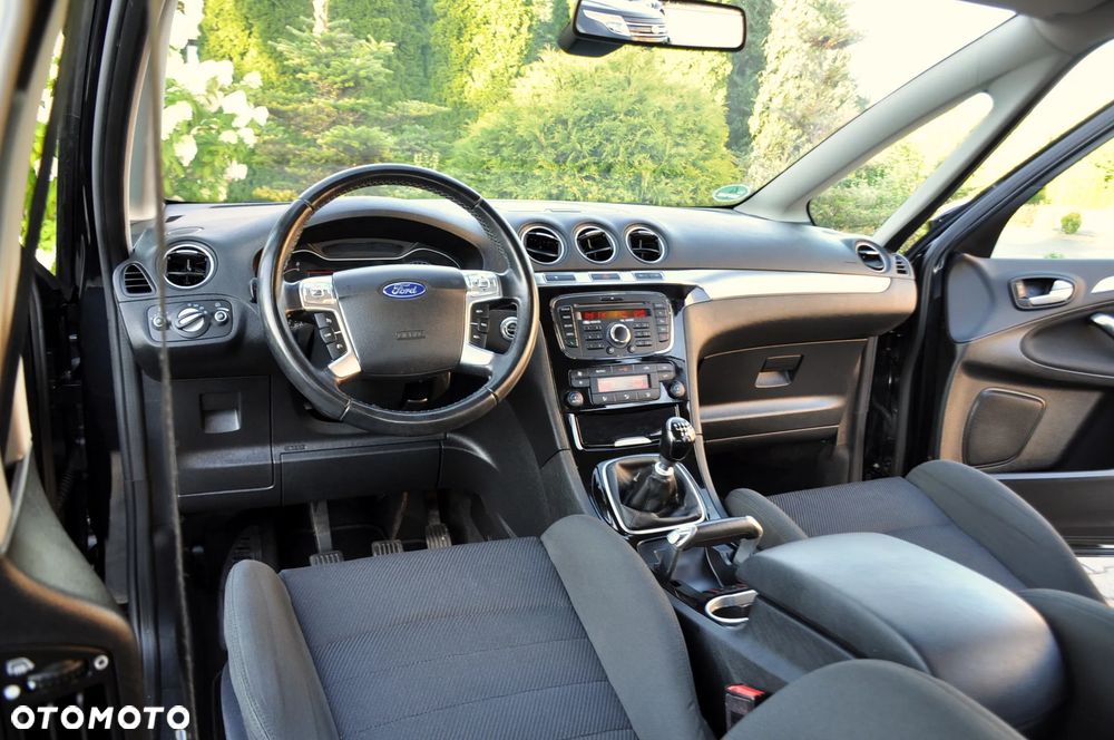 Ford S-Max - 29