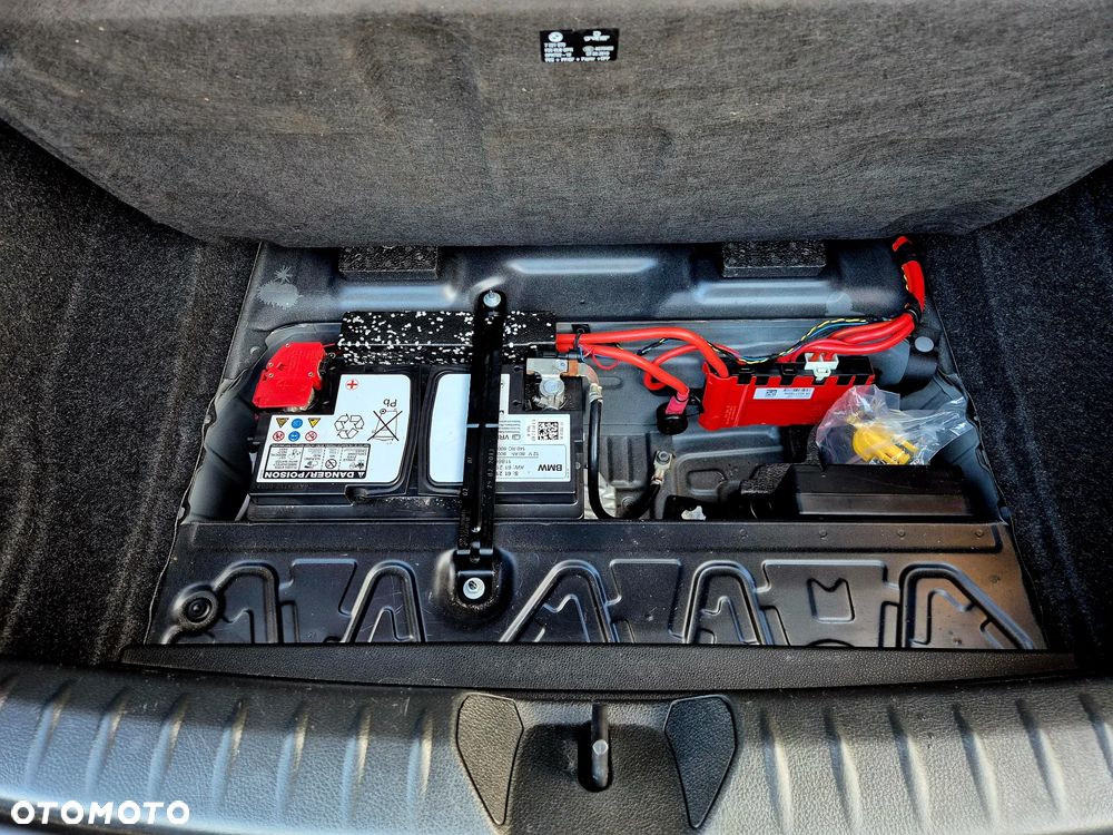 BMW Seria 1 118d Sport Line - 31