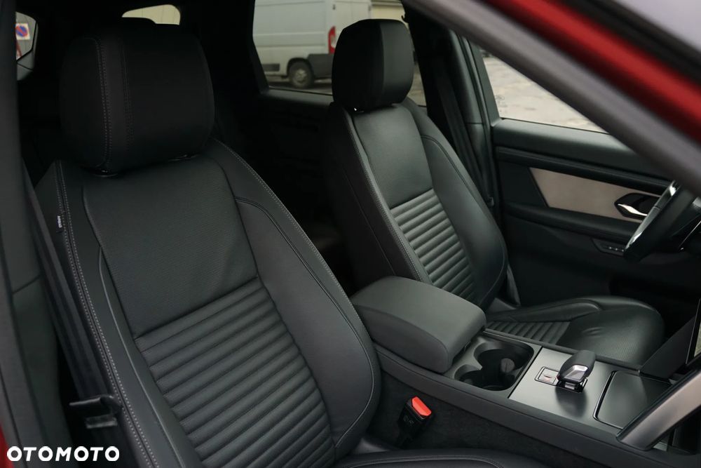 Land Rover Discovery Sport D200 - 18