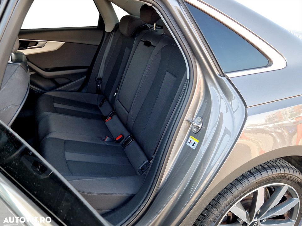 Audi A4 Limuzina 35 TDI S tronic MHEV Advanced - 16