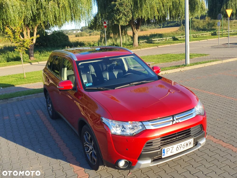 Mitsubishi Outlander 2.2 DID Instyle Navi 4WD - 4
