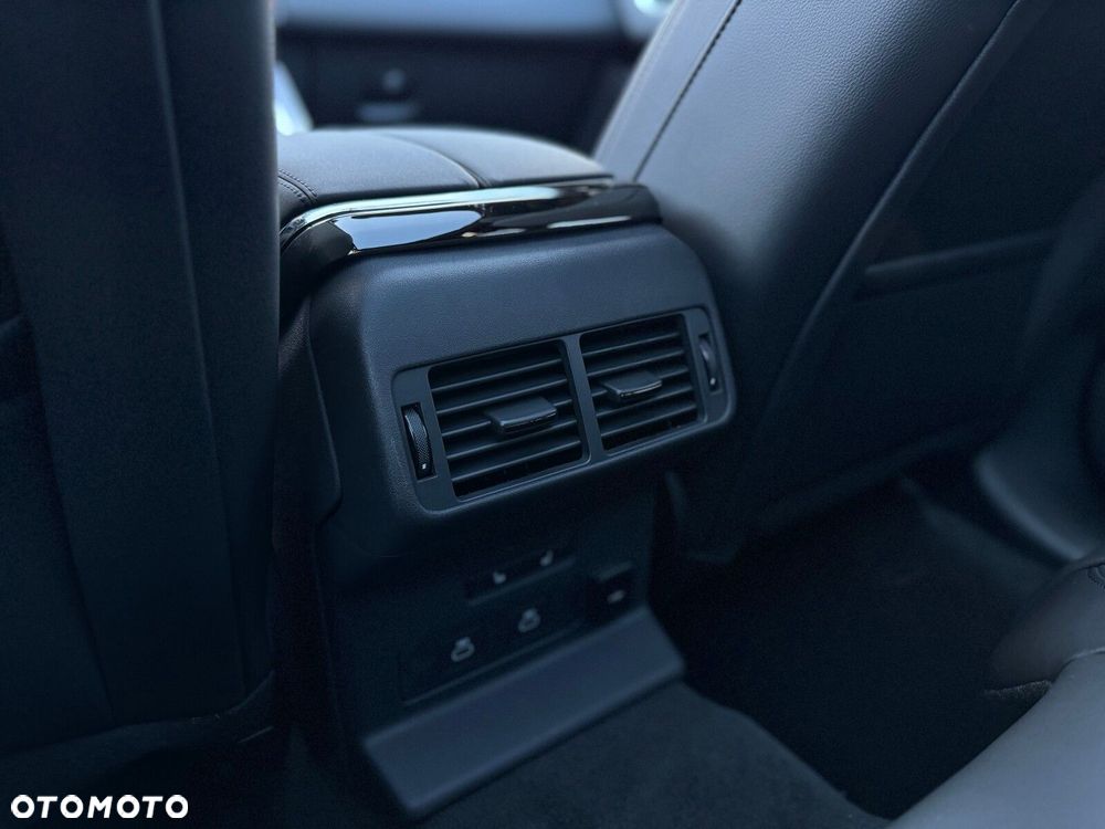 Land Rover Range Rover Velar - 23