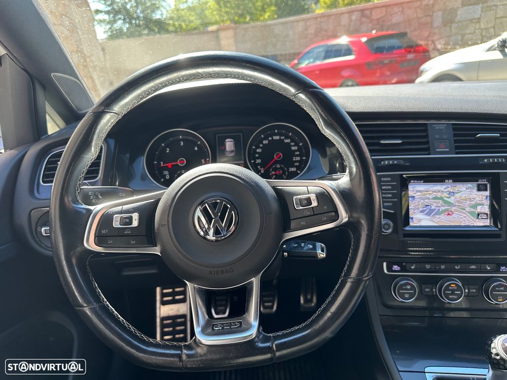 VW Golf GTD BlueMotion - 9