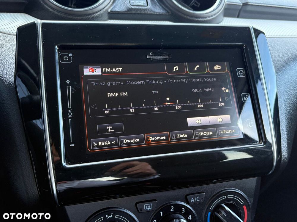 Suzuki Swift - 25