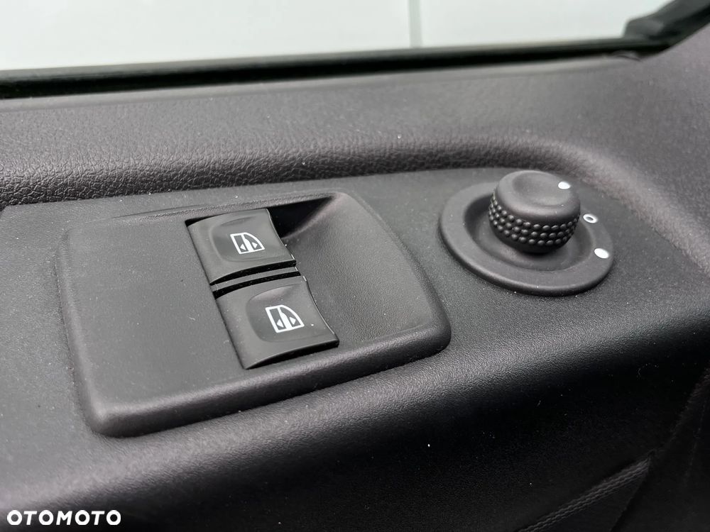 Renault Trafic - 33