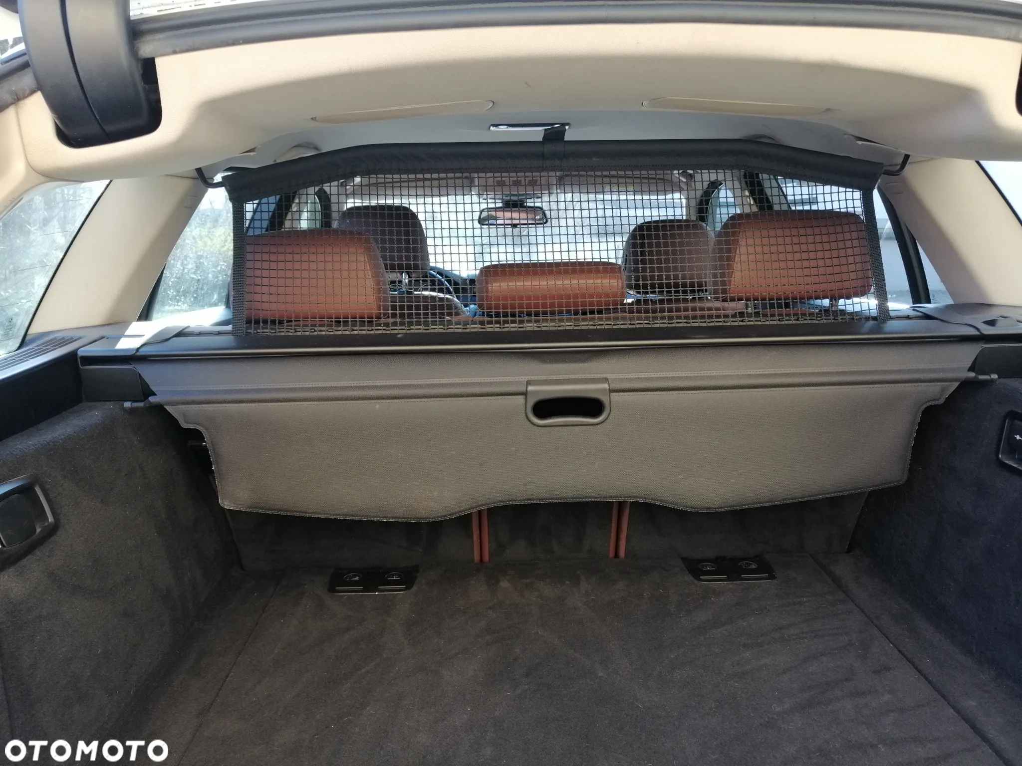 BMW Seria 5 520d Touring - 10