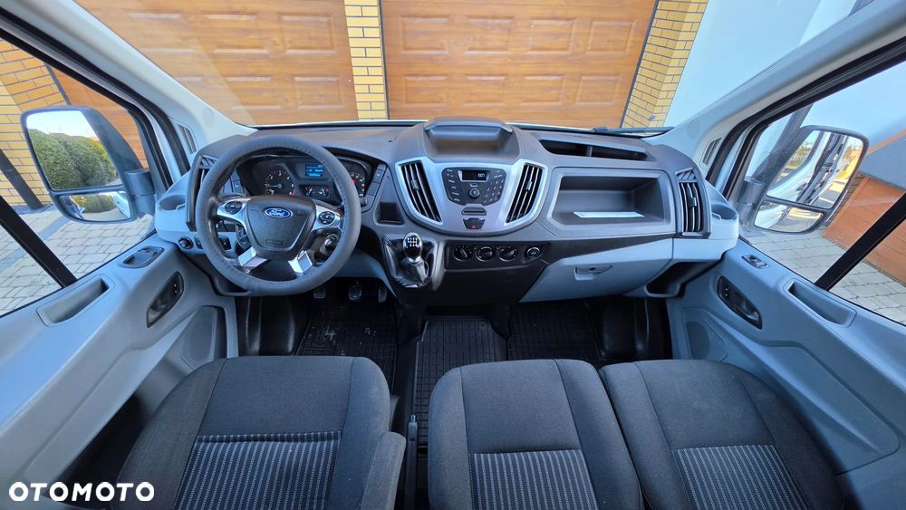 Ford Transit - 6