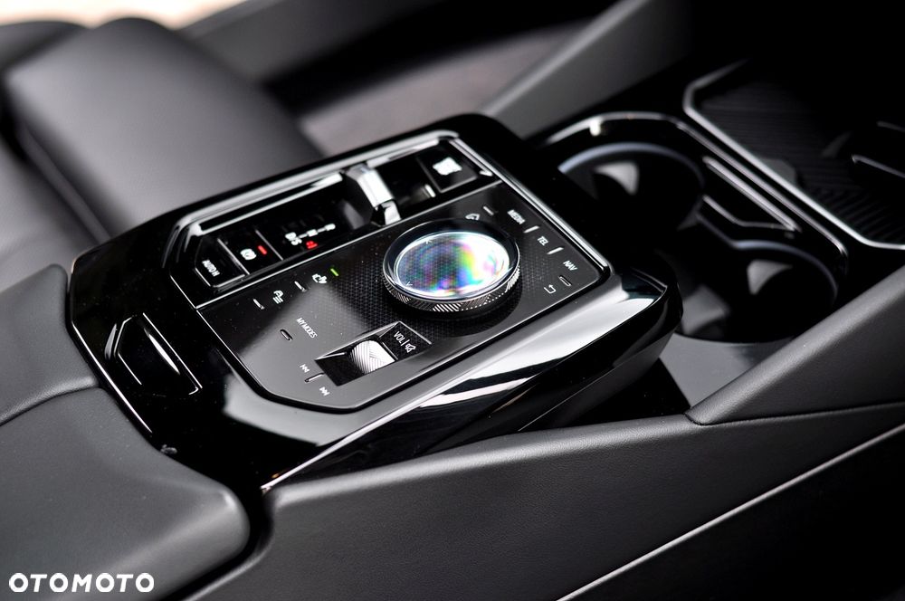 BMW Seria 5 530e - 22