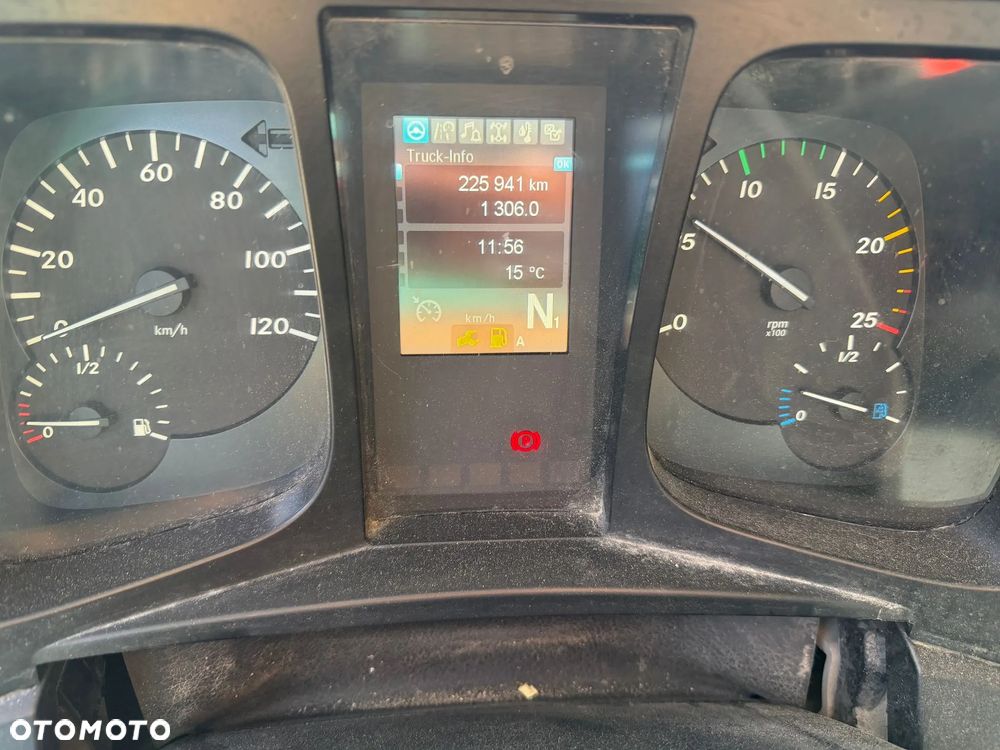 Mercedes-Benz AROCS 3742 8x4 EURO6 POMPOGRUSZKA SERMAC 4Z28 9m3 - 9