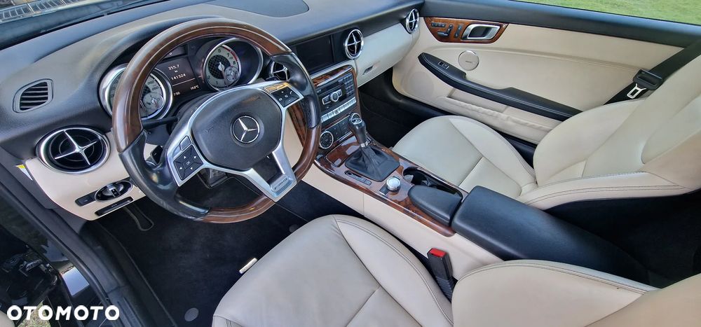 Mercedes-Benz SLK 350 7G-TRONIC Sport - 20