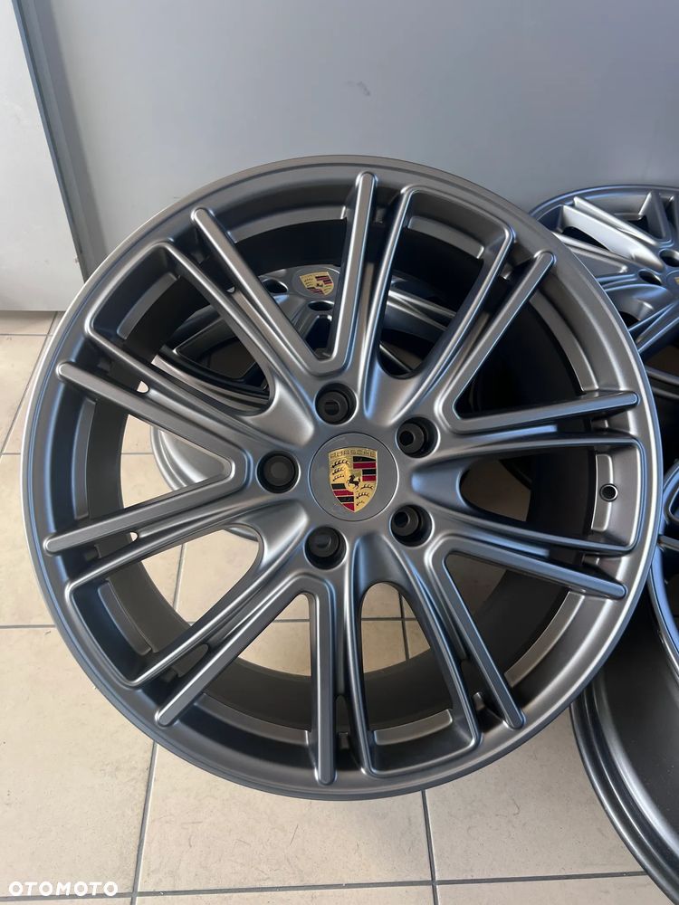 Oryginalne Felgi Porsche Panamera 971 20'' Exclusive - 17