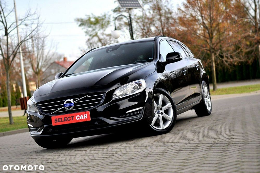 Volvo V60 D3 Drive-E Momentum - 17