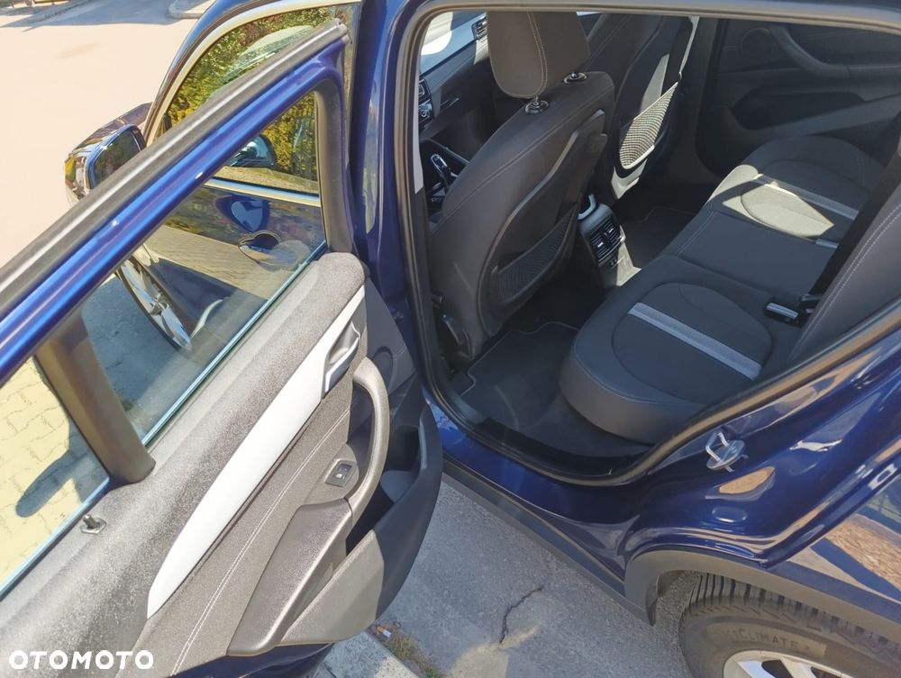 BMW X2 sDrive18d Business Edition sport - 20