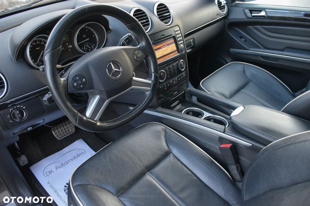 Mercedes-Benz ML 300 CDI 4Matic 7G-TRONIC DPF BlueEFFICIENCY Grand Edition - 20