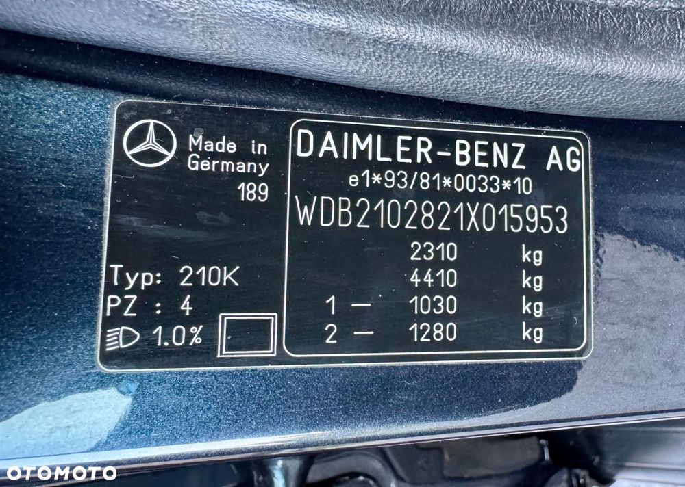 Mercedes-Benz Klasa E 320 T 4-Matic Elegance - 25