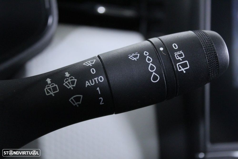 Renault Clio 1.0 TCe Evolution - 25