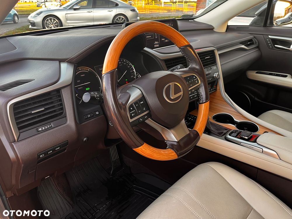 Lexus RX 450h Prestige - 28