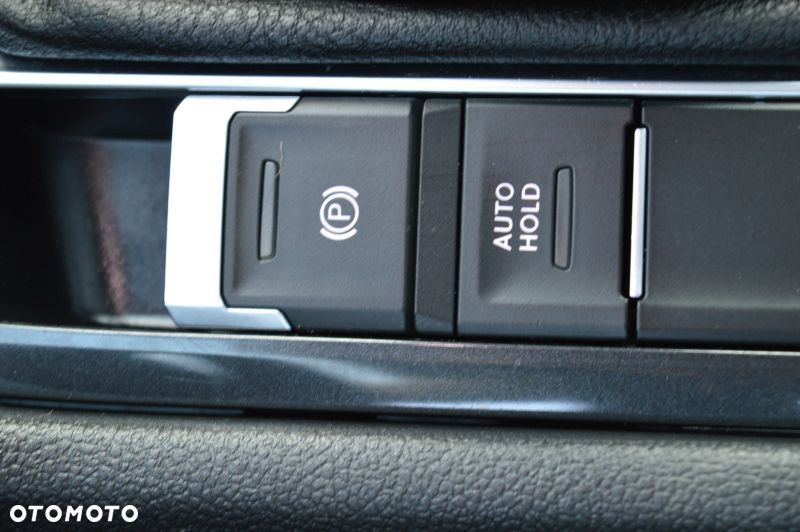 Volkswagen Tiguan - 29