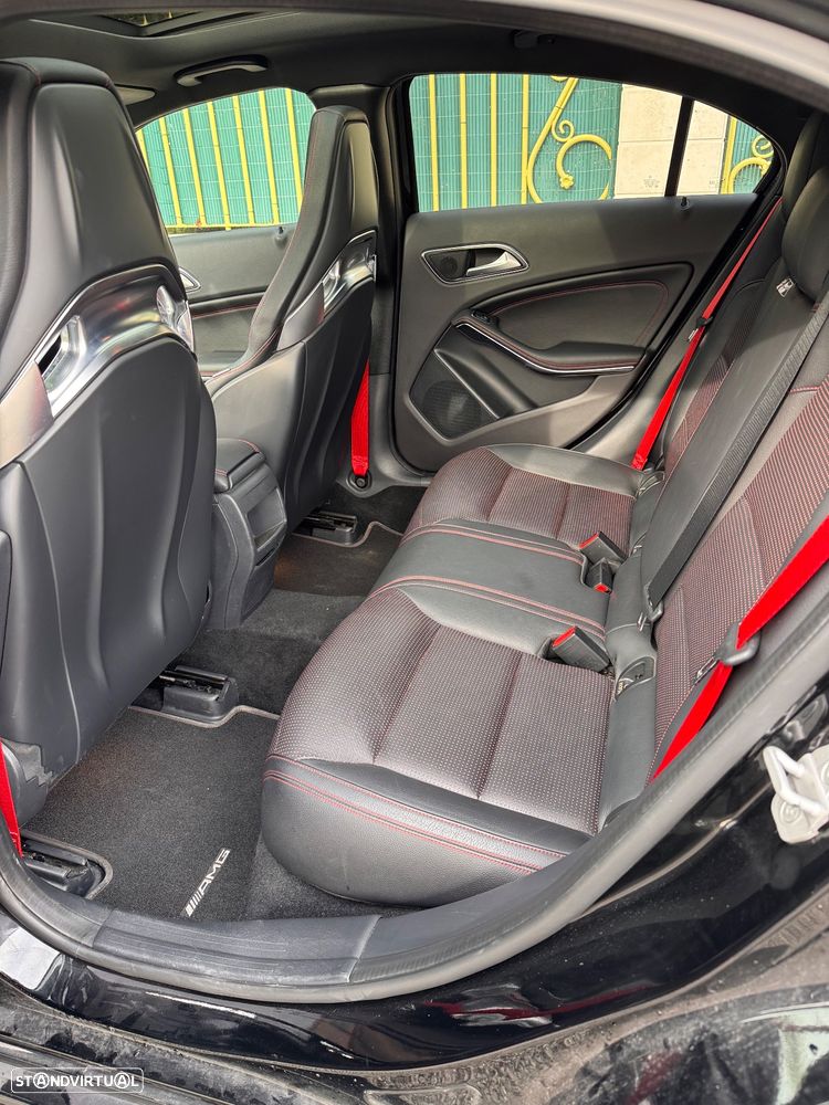 Mercedes-Benz A 45 AMG 4Matic Speedshift 7G-DCT - 10